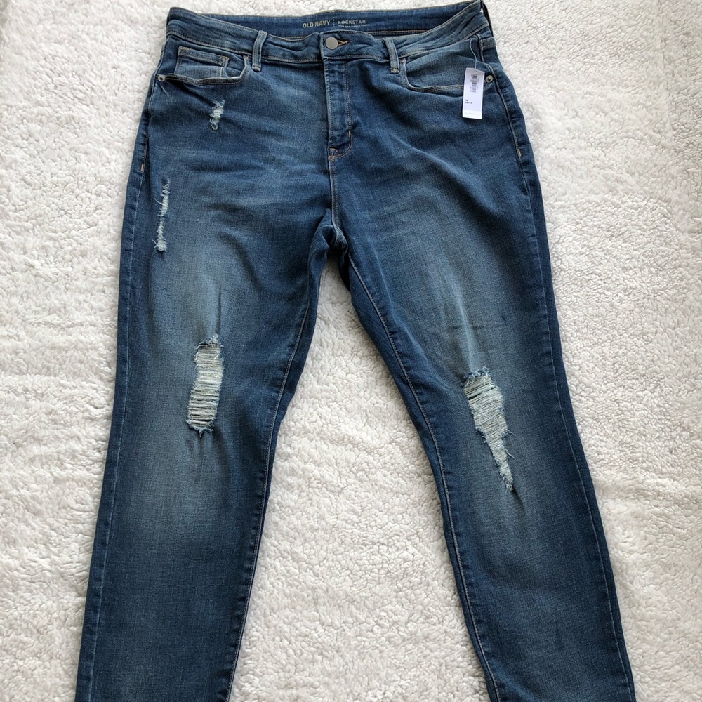 Distressed Rockstar Jeans